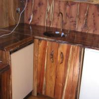 Blackwood kitchen with wooden basin.JPG